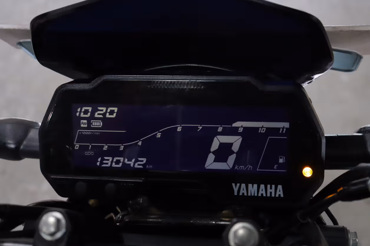 Yamaha FZS FI V4 STD