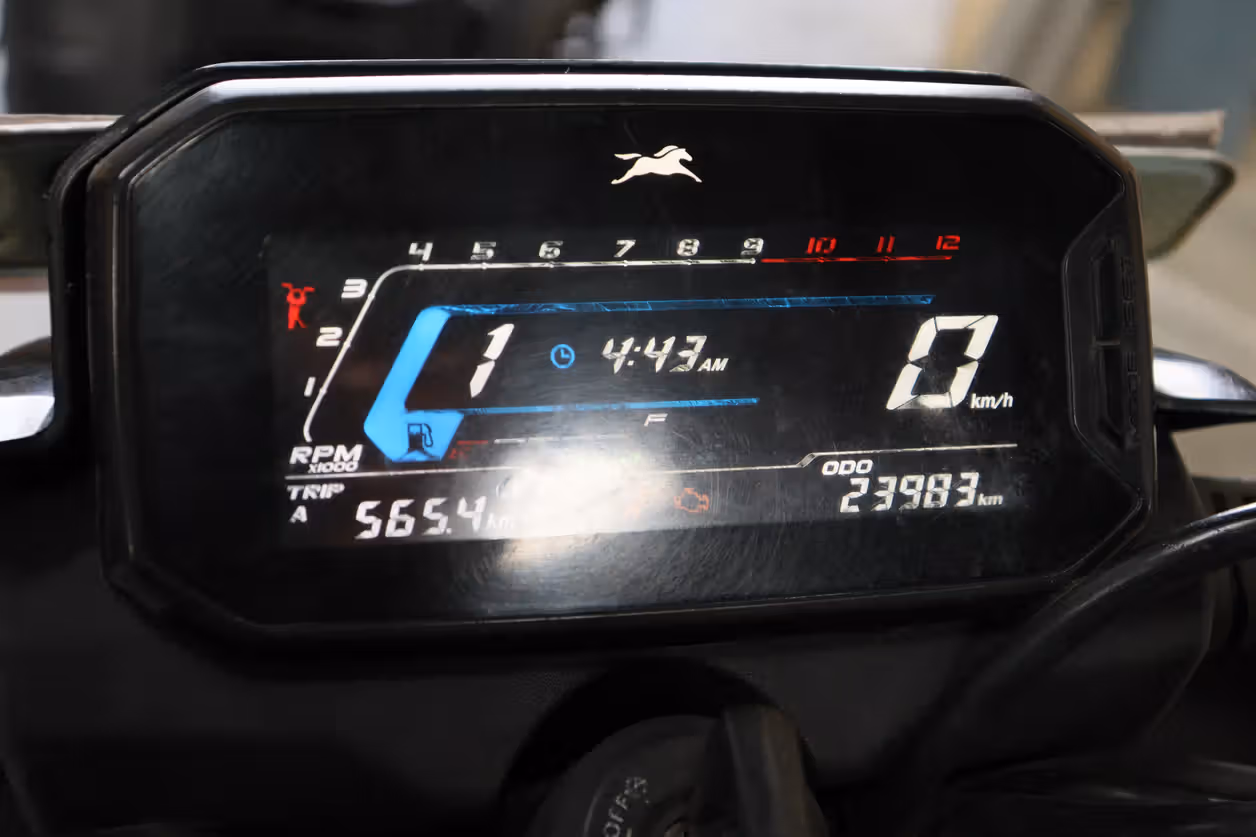 TVS Raider 125 Split Seat