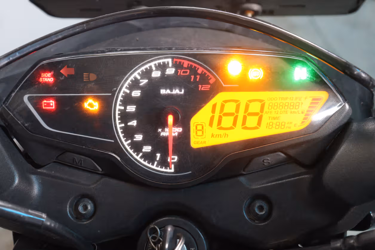 Bajaj Pulsar P150 Single Disc