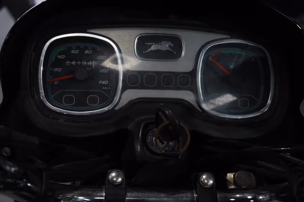 TVS Radeon 110 Base Edition