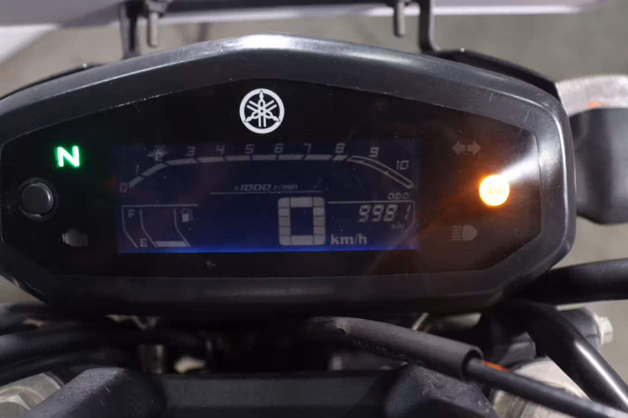 Yamaha FZS