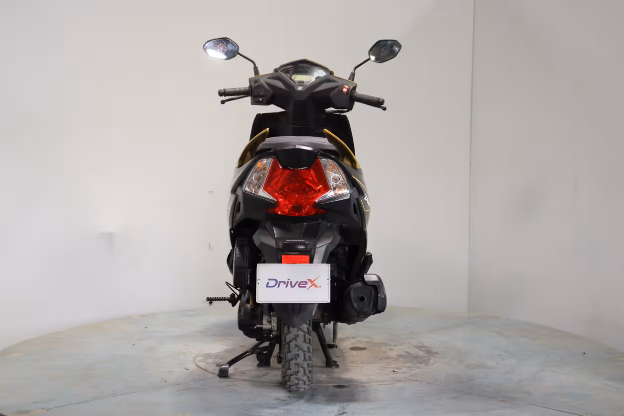 Honda DIO 110 DLX