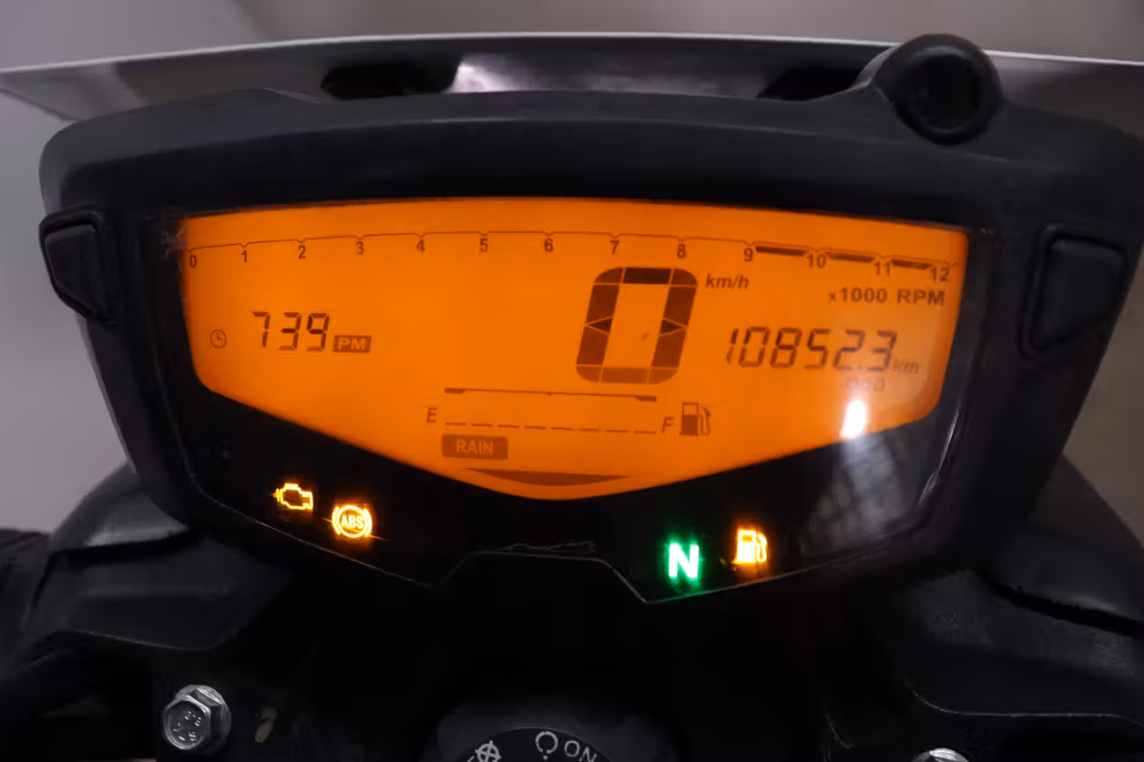TVS Apache RTR 160 4V FI