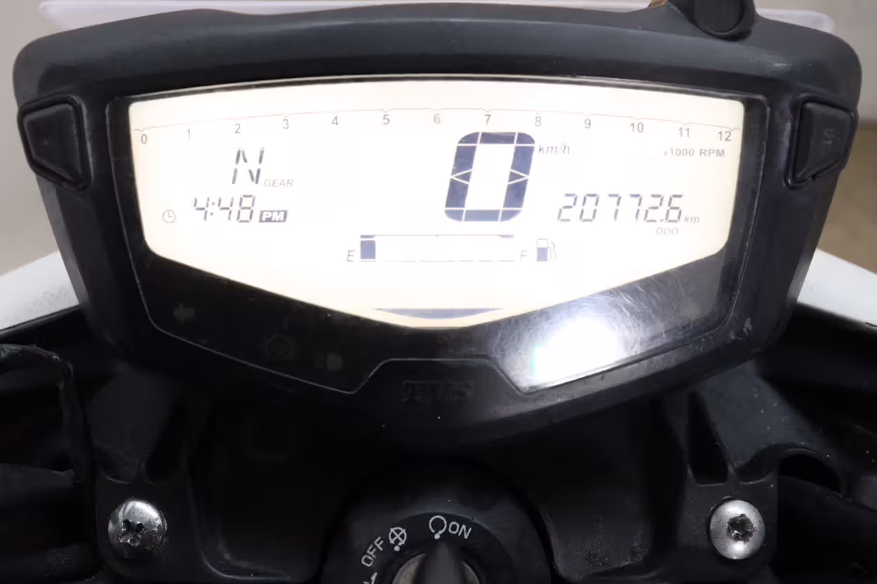 TVS Apache RTR 200 4V