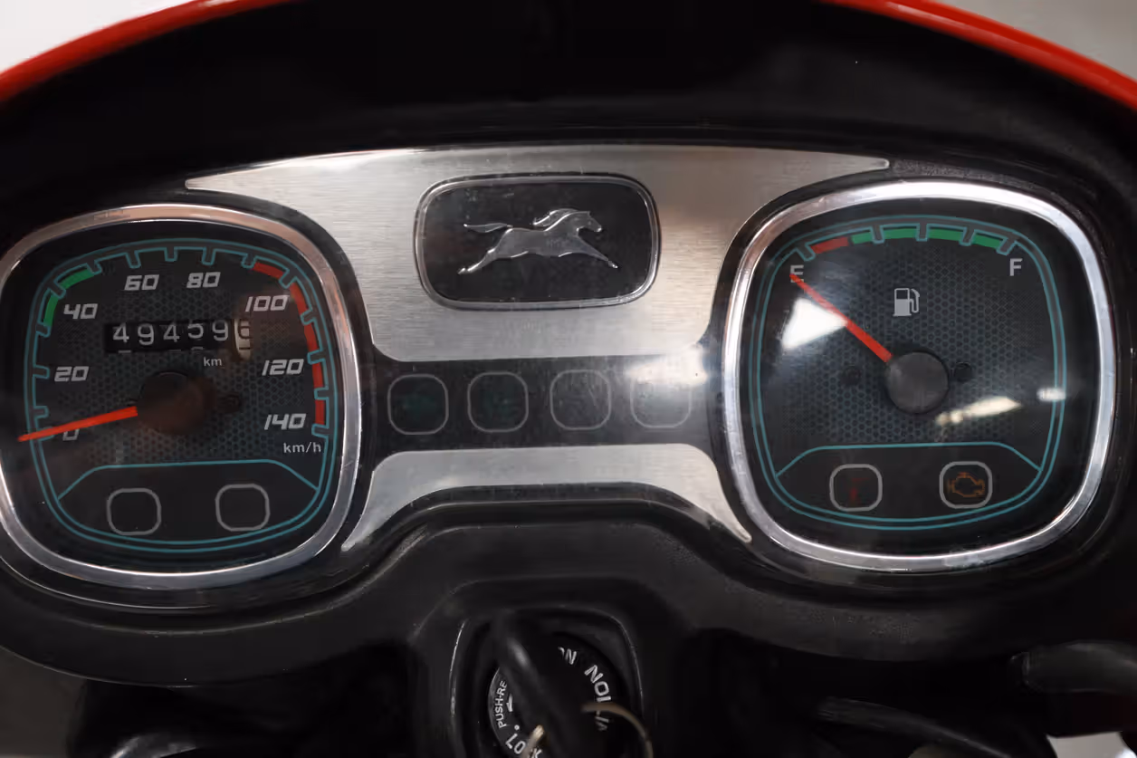TVS Radeon 110 Base Edition