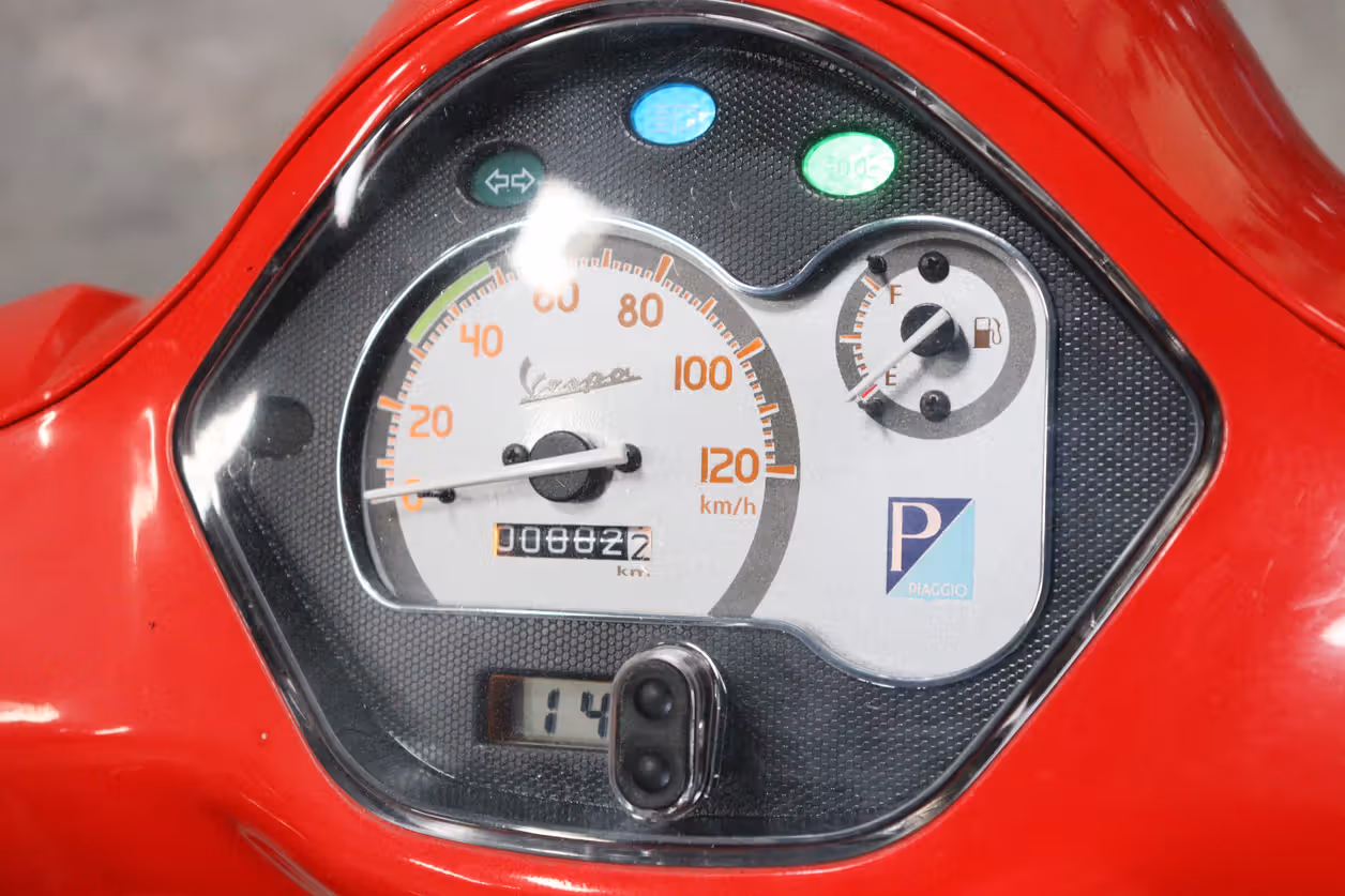 Piaggio Vespa LX 125