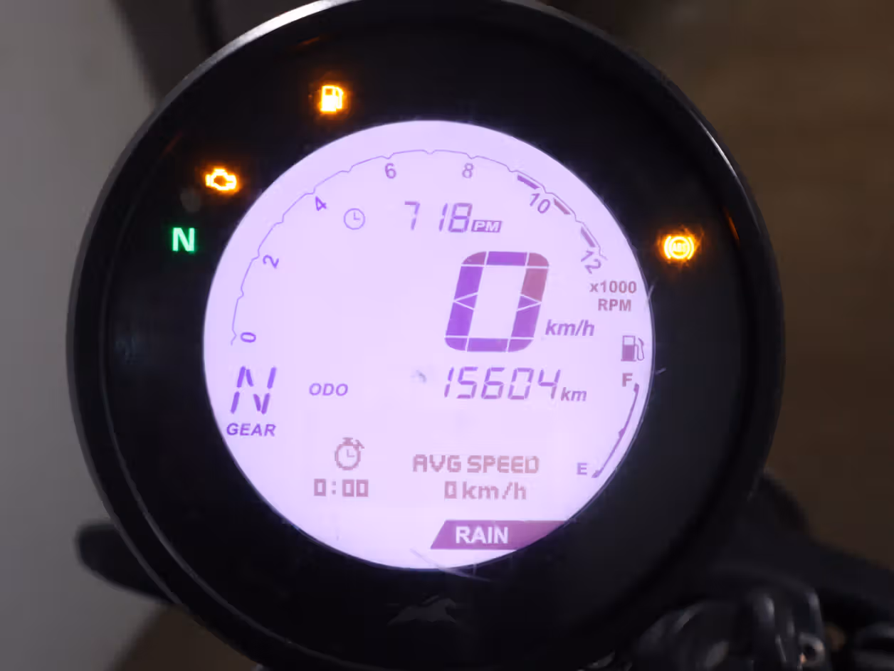 TVS Ronin Base Lightning Black