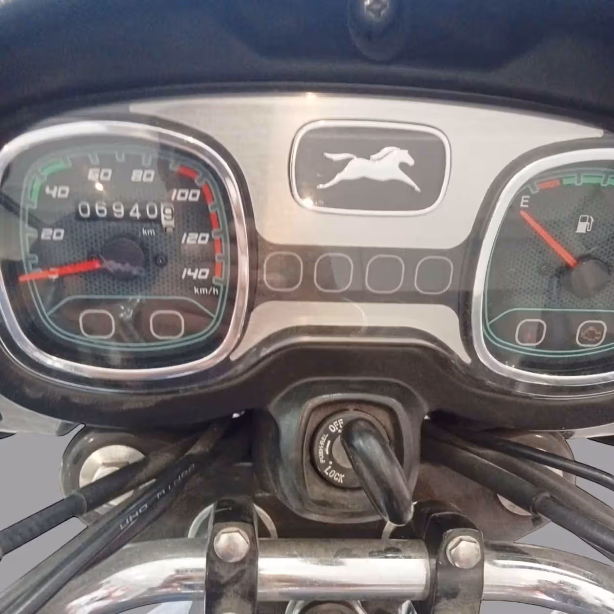 TVS Radeon 110 Self Alloy BS6