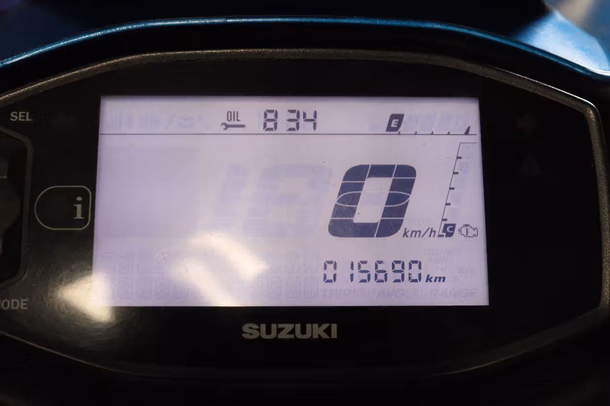 Suzuki Avenis 125 Ride Connect Edition