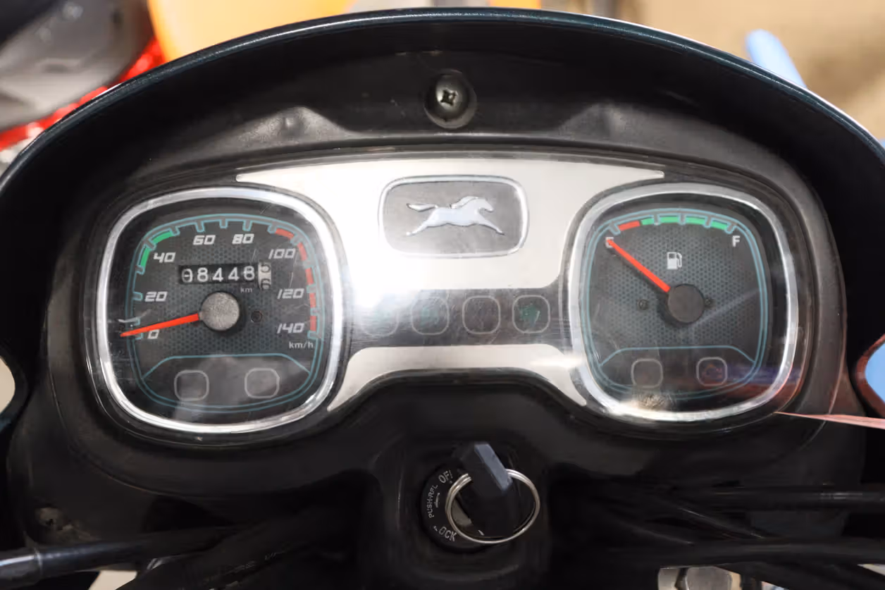 TVS Radeon 110 Base Edition