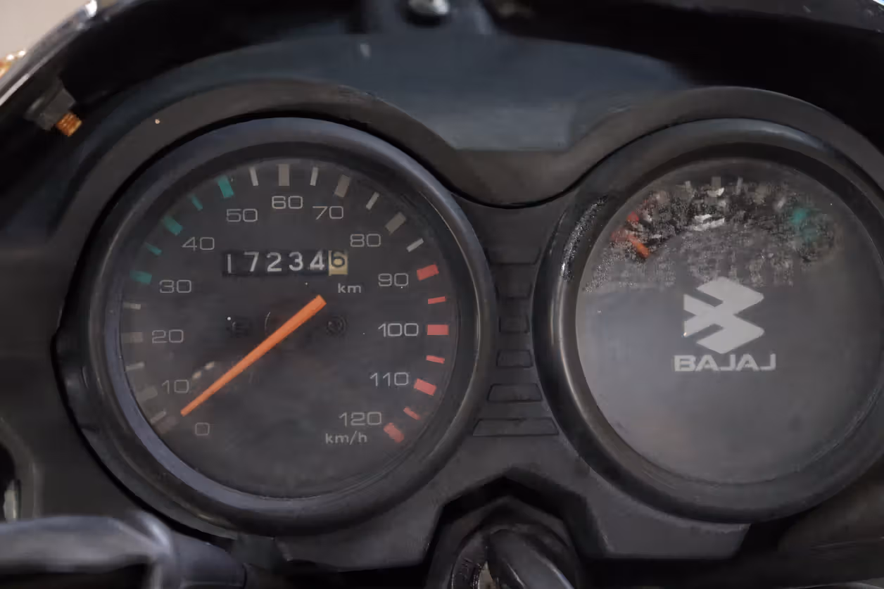 Bajaj CT 100