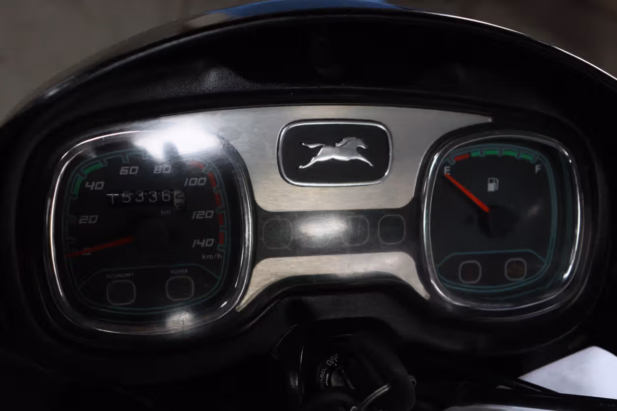 TVS Radeon 110 Base Edition