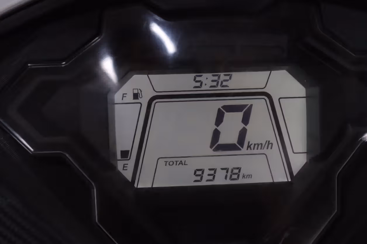 Honda DIO 125 DLX