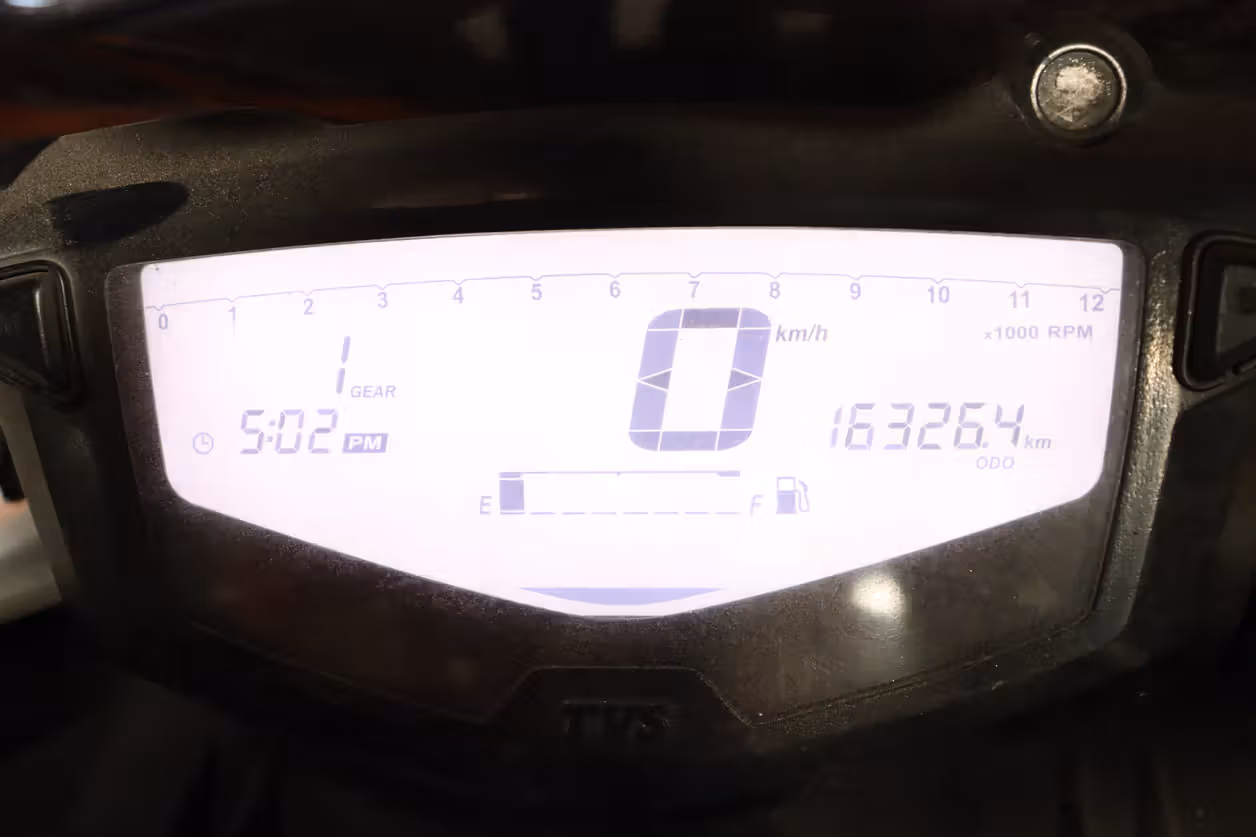 TVS Apache RTR 200 4V