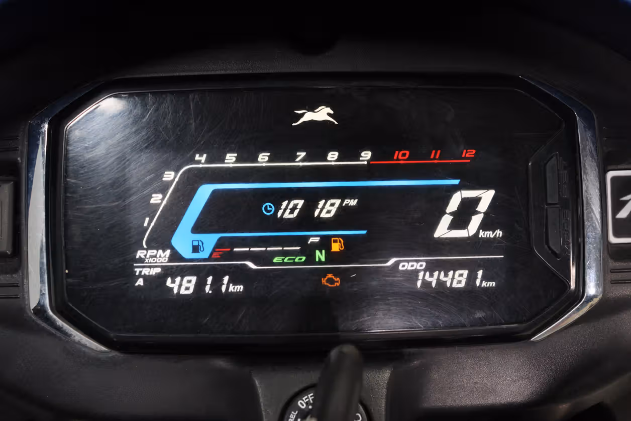 TVS Radeon 110 Base Edition