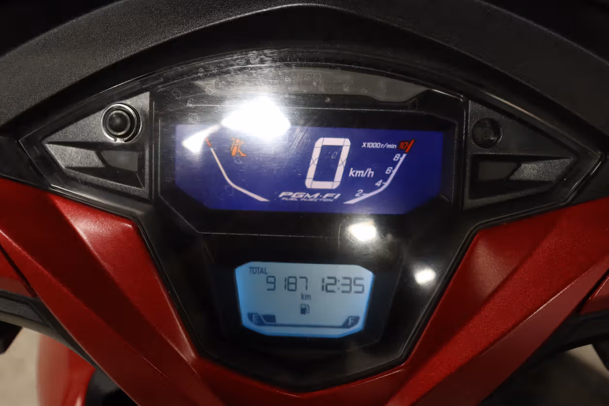 Honda DIO 125 DLX