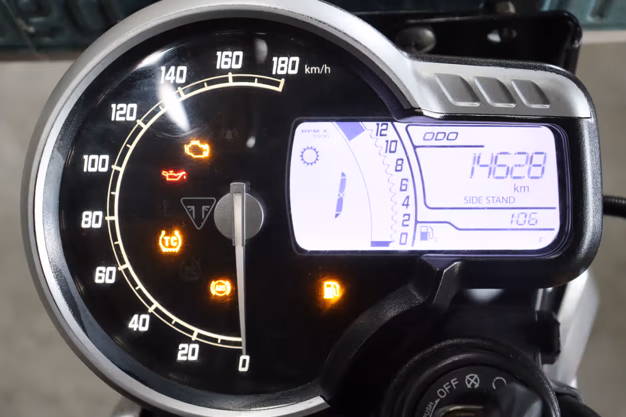 Triumph Speed 400 STD