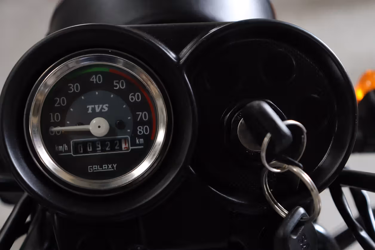 TVS XL 100 Heavy Duty I Touch Start