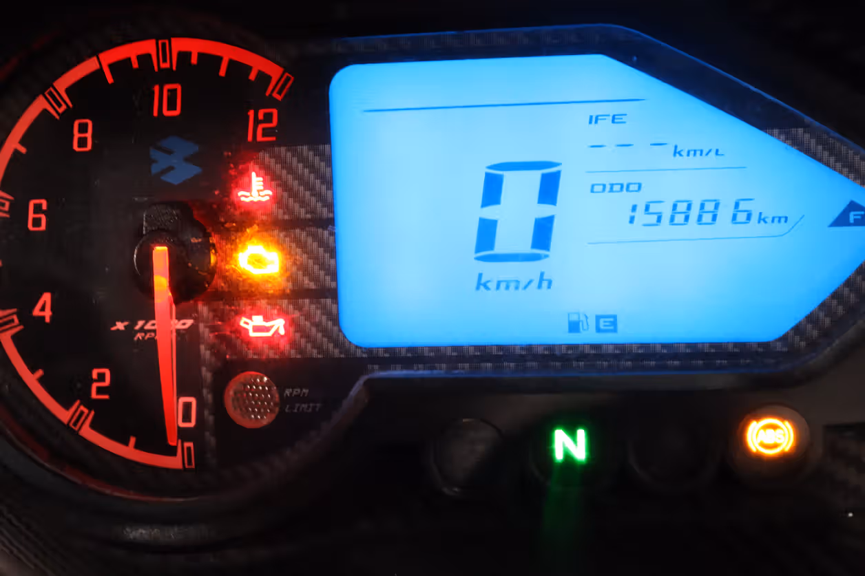 Bajaj Pulsar 220F