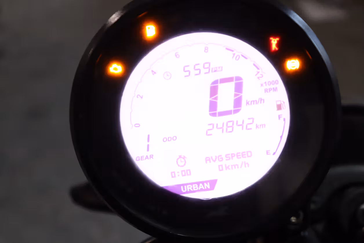 TVS Ronin Base Lightning Black