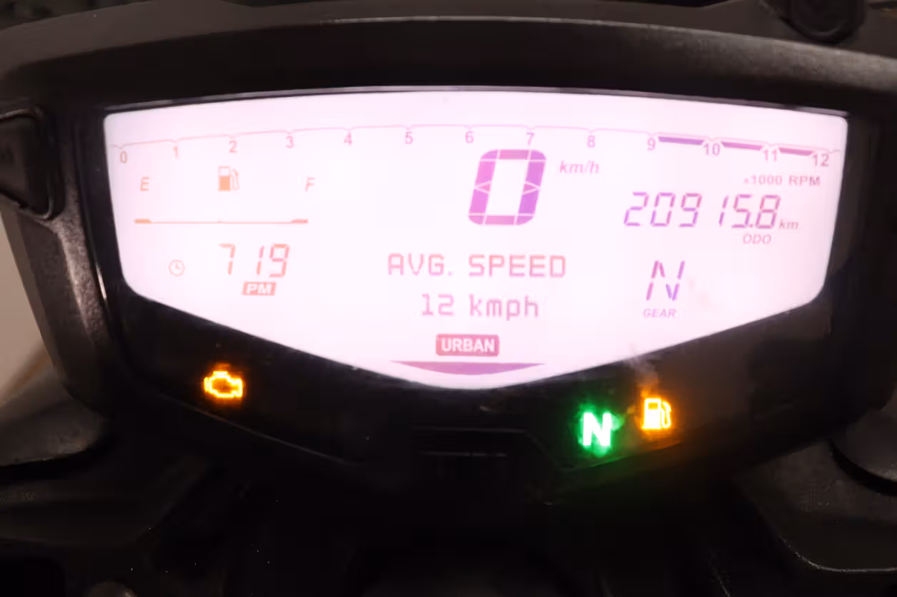 TVS Apache RTR 200 4V