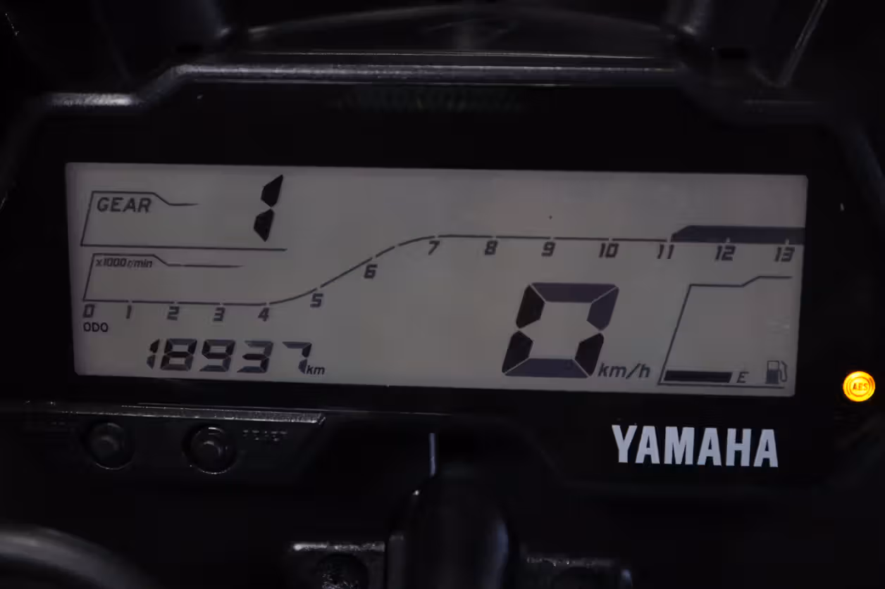 Yamaha R15 V3 ABS