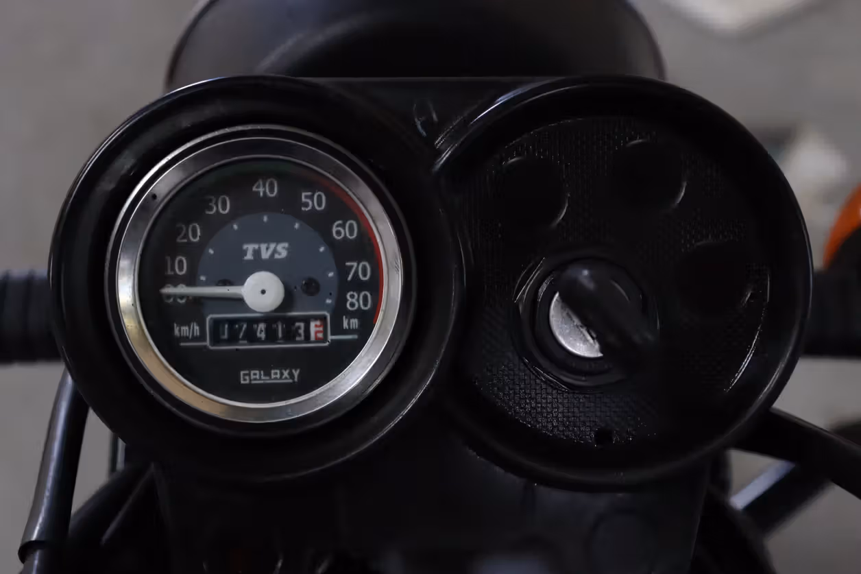 TVS XL 100 Heavy Duty I Touch Start