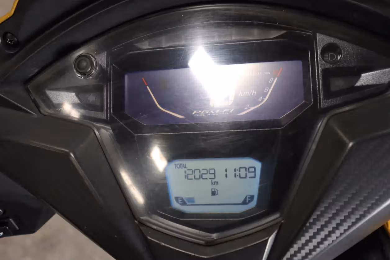Honda DIO 125 DLX