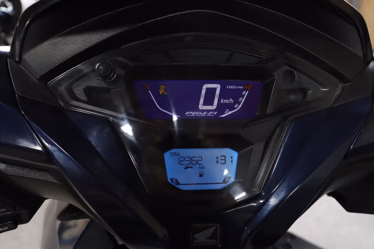 Honda DIO 125 DLX