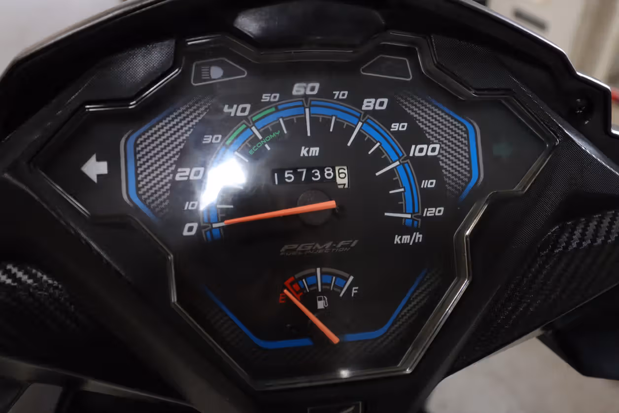 Honda DIO 125 DLX