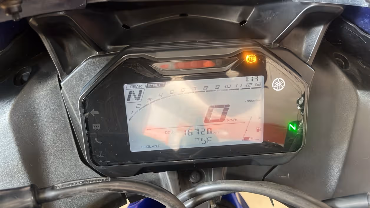 Yamaha YZF R15