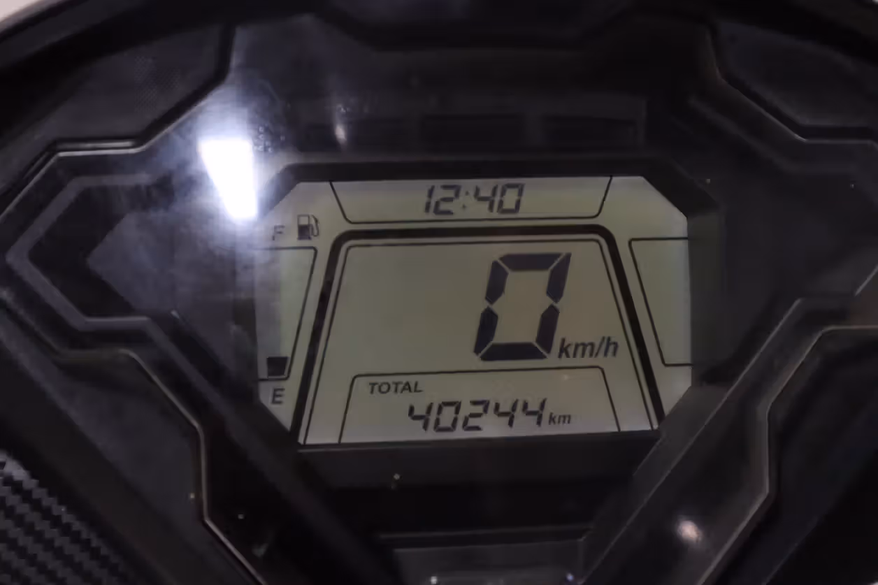 Honda DIO 125 DLX
