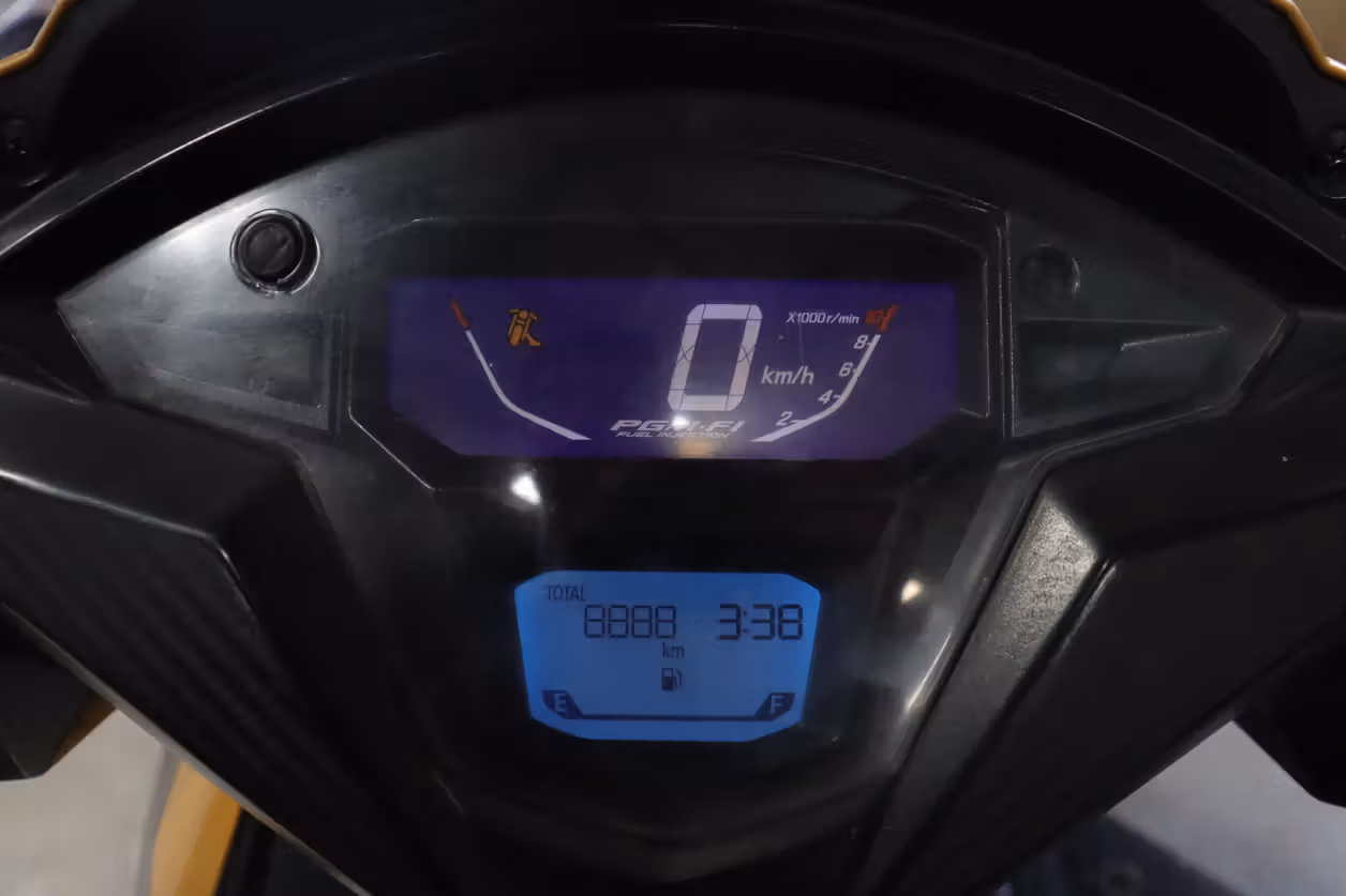 Honda DIO 125 DLX