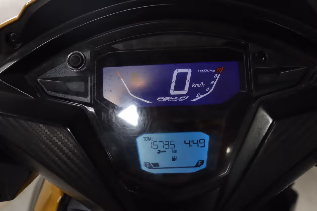 Honda DIO 125 DLX