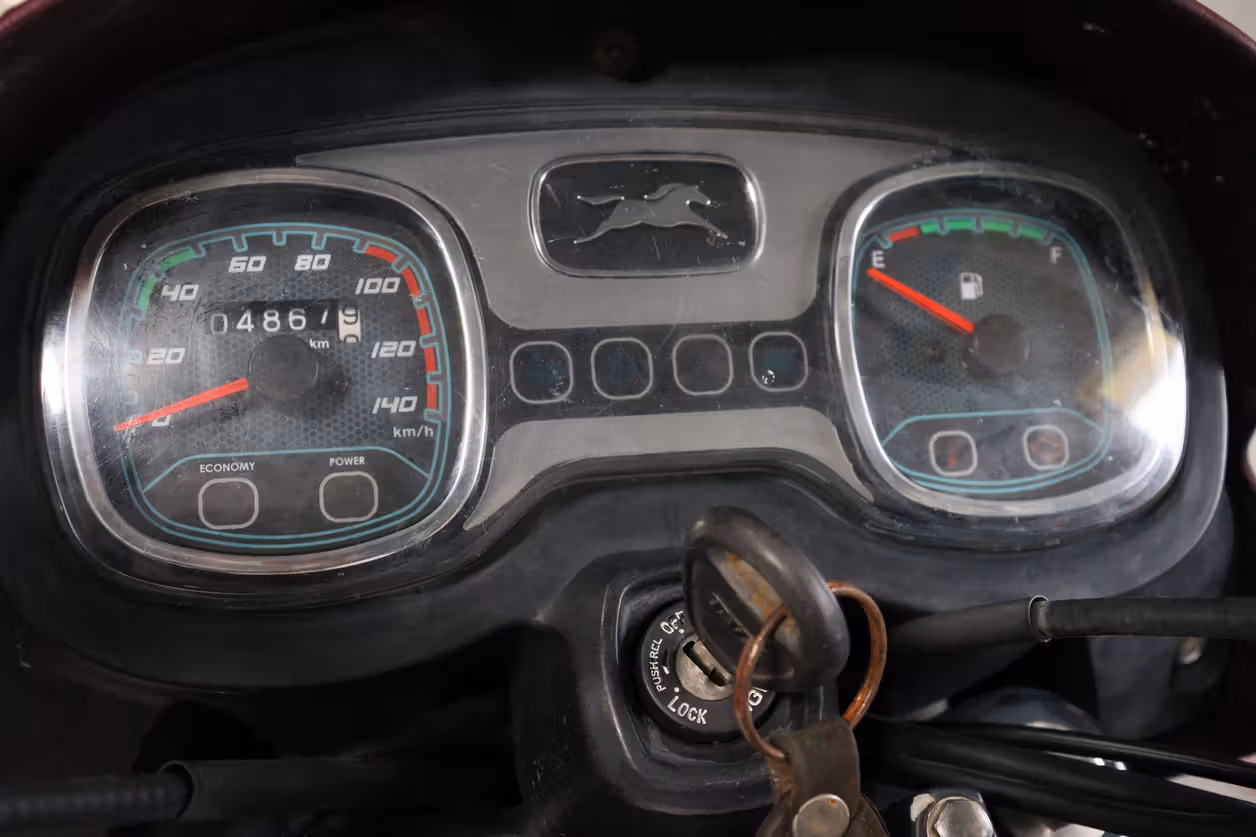 TVS Radeon 110 Base Edition