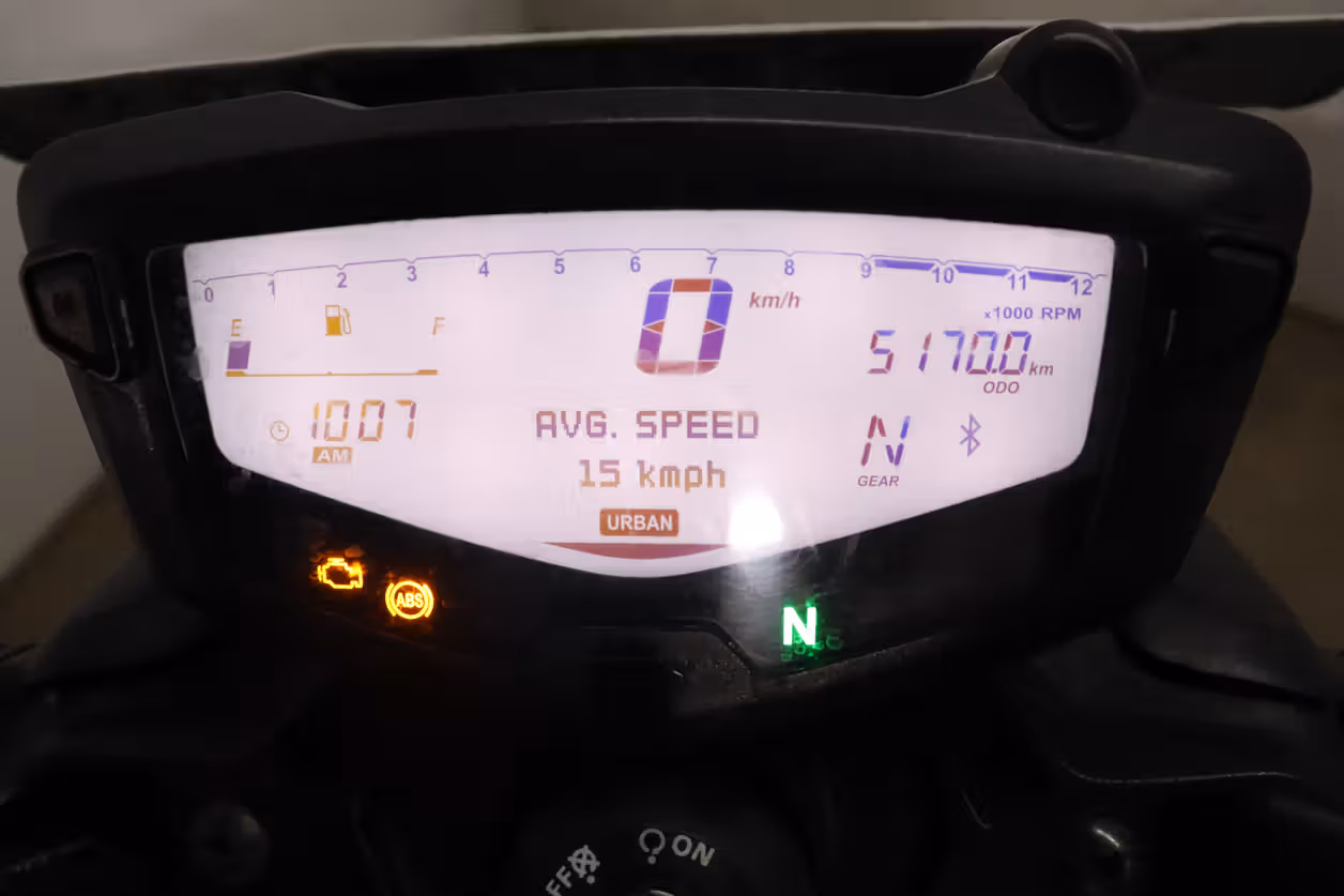 TVS Apache RTR 200 4V