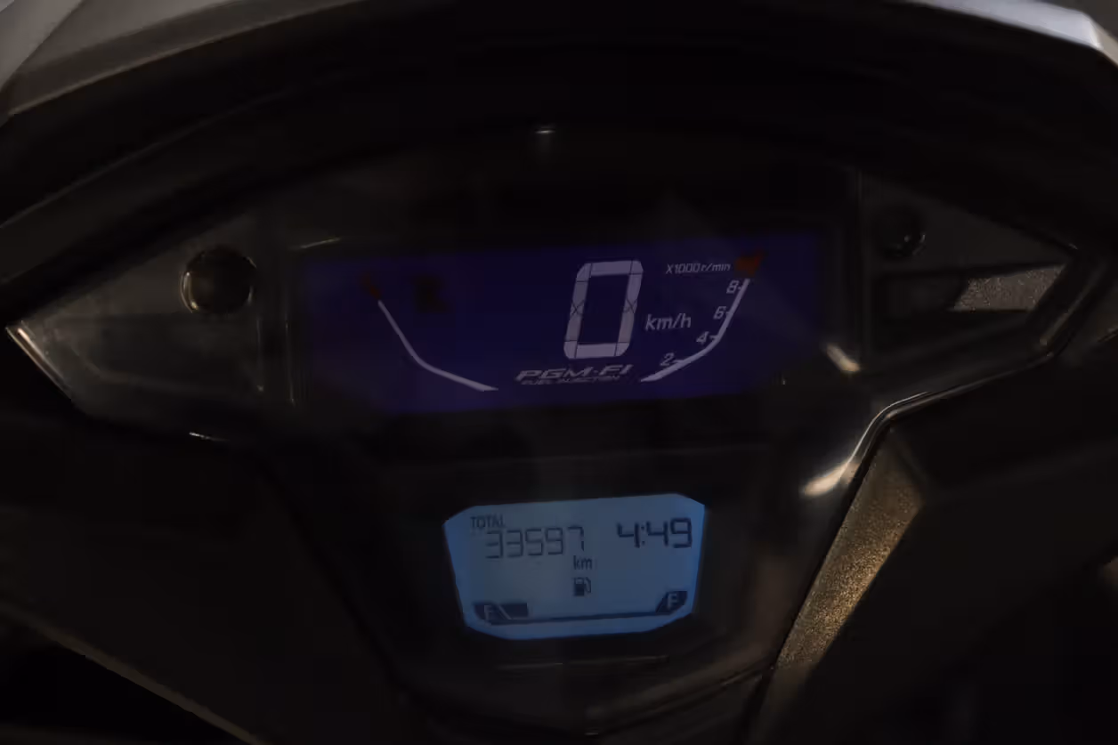 Honda DIO 125 DLX
