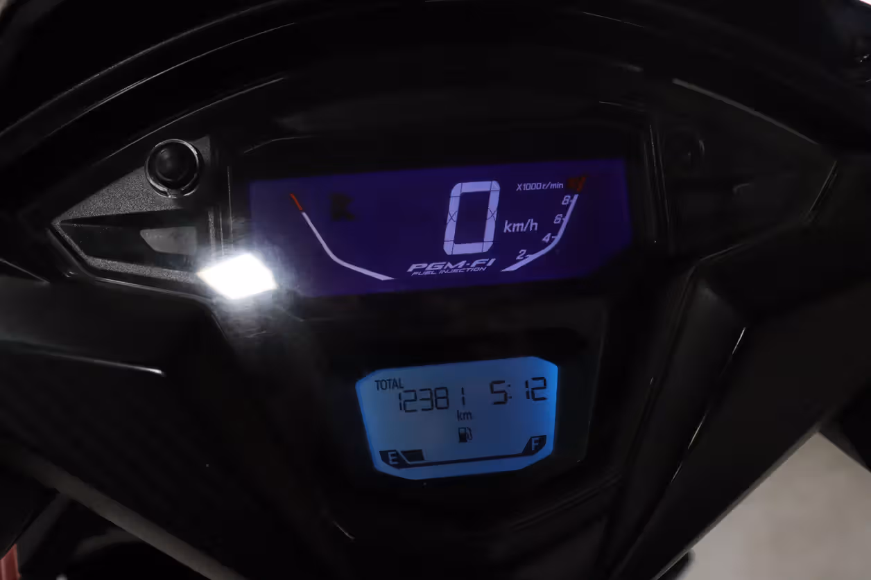Honda DIO 125 DLX