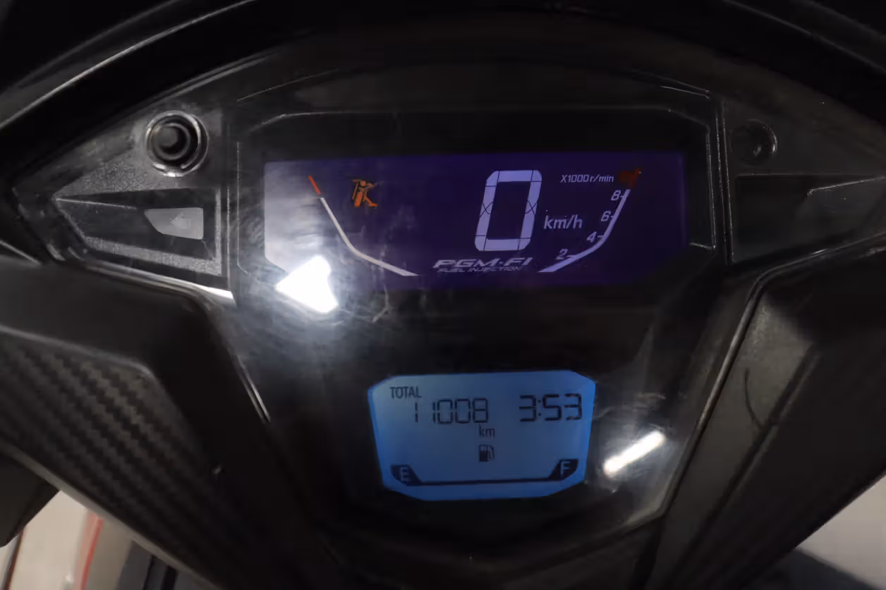 Honda DIO 125 DLX