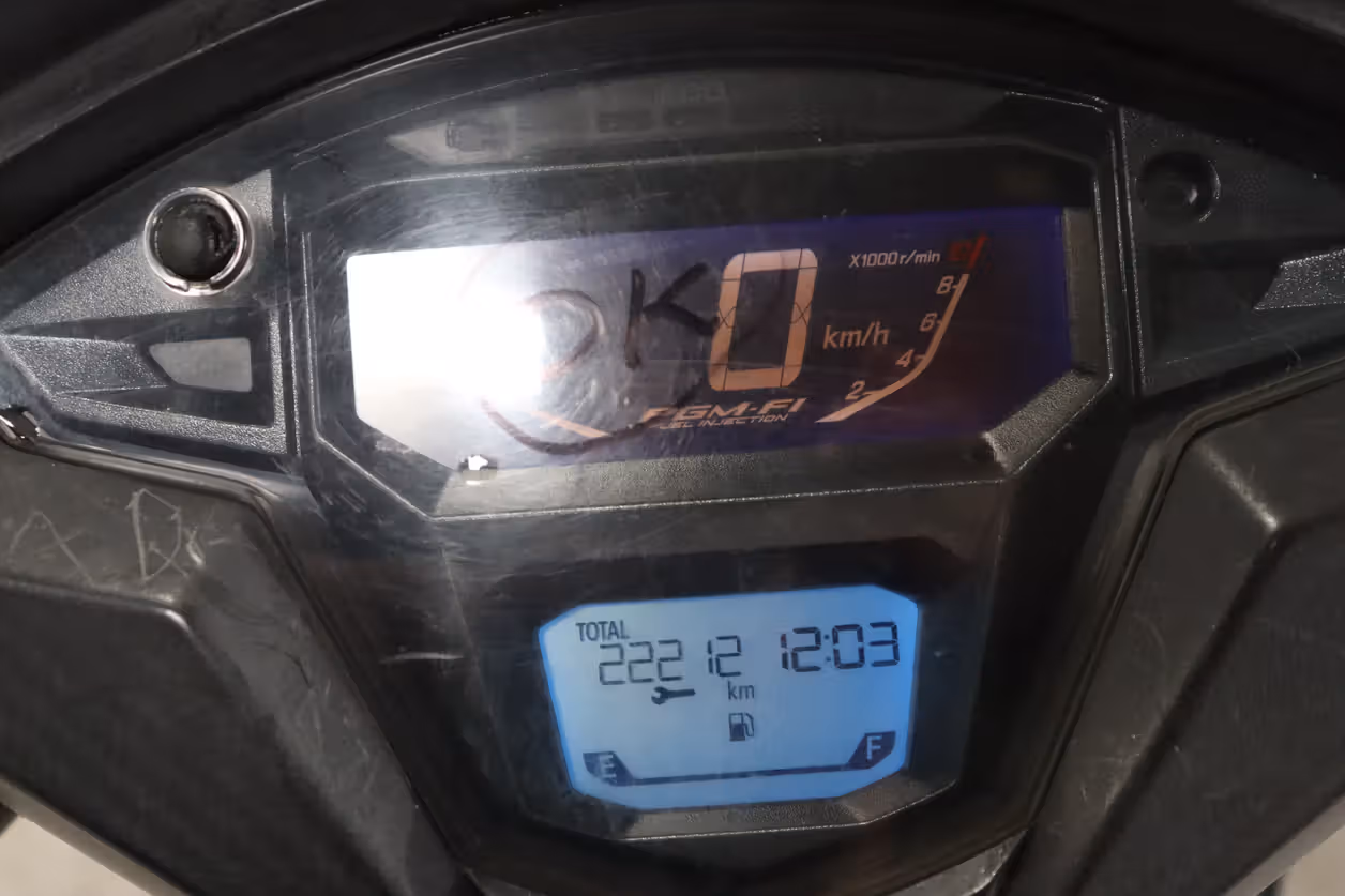 Honda DIO 125 DLX