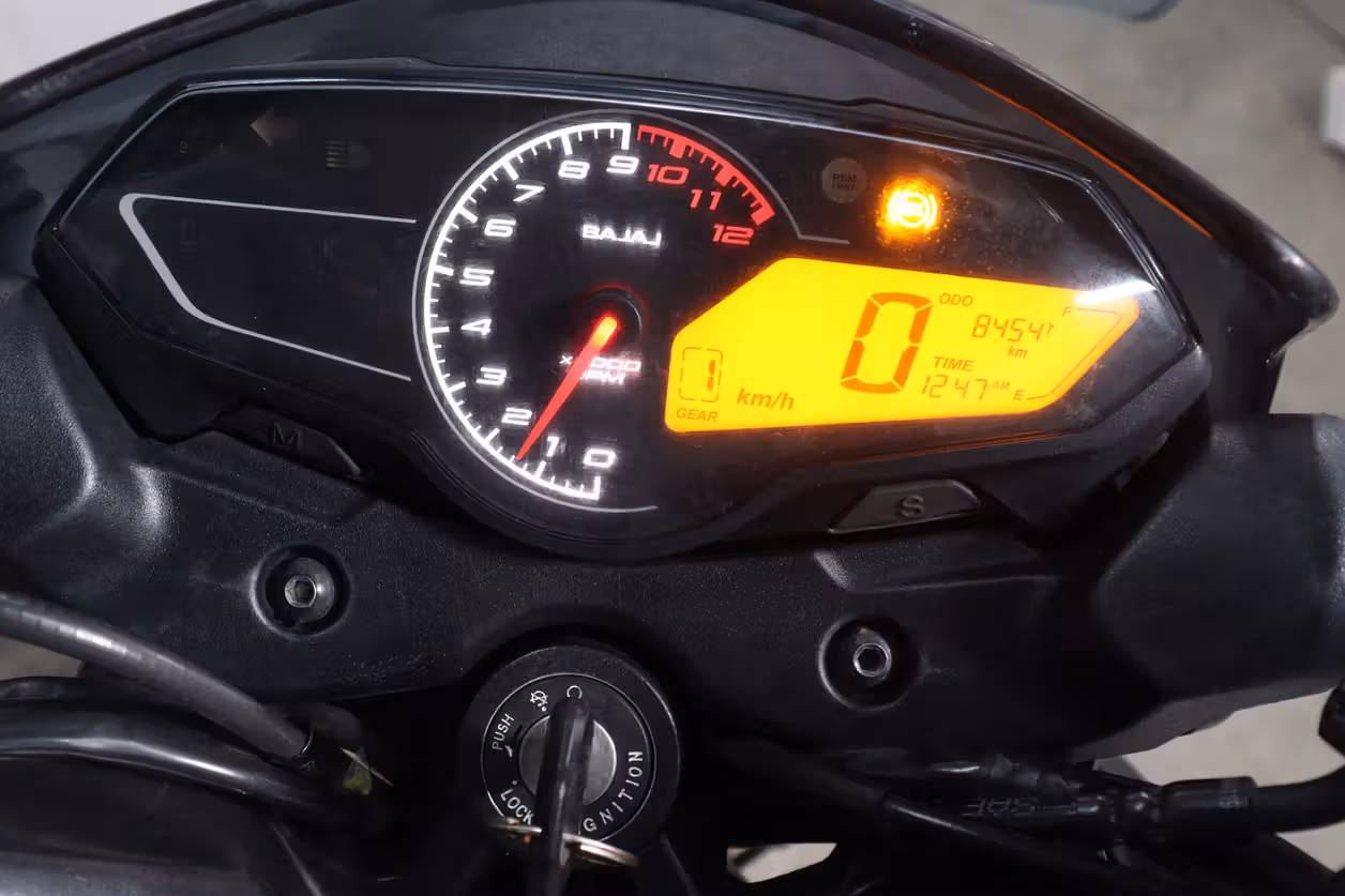 Bajaj Pulsar 150 Rear Disc ABS FI BS6