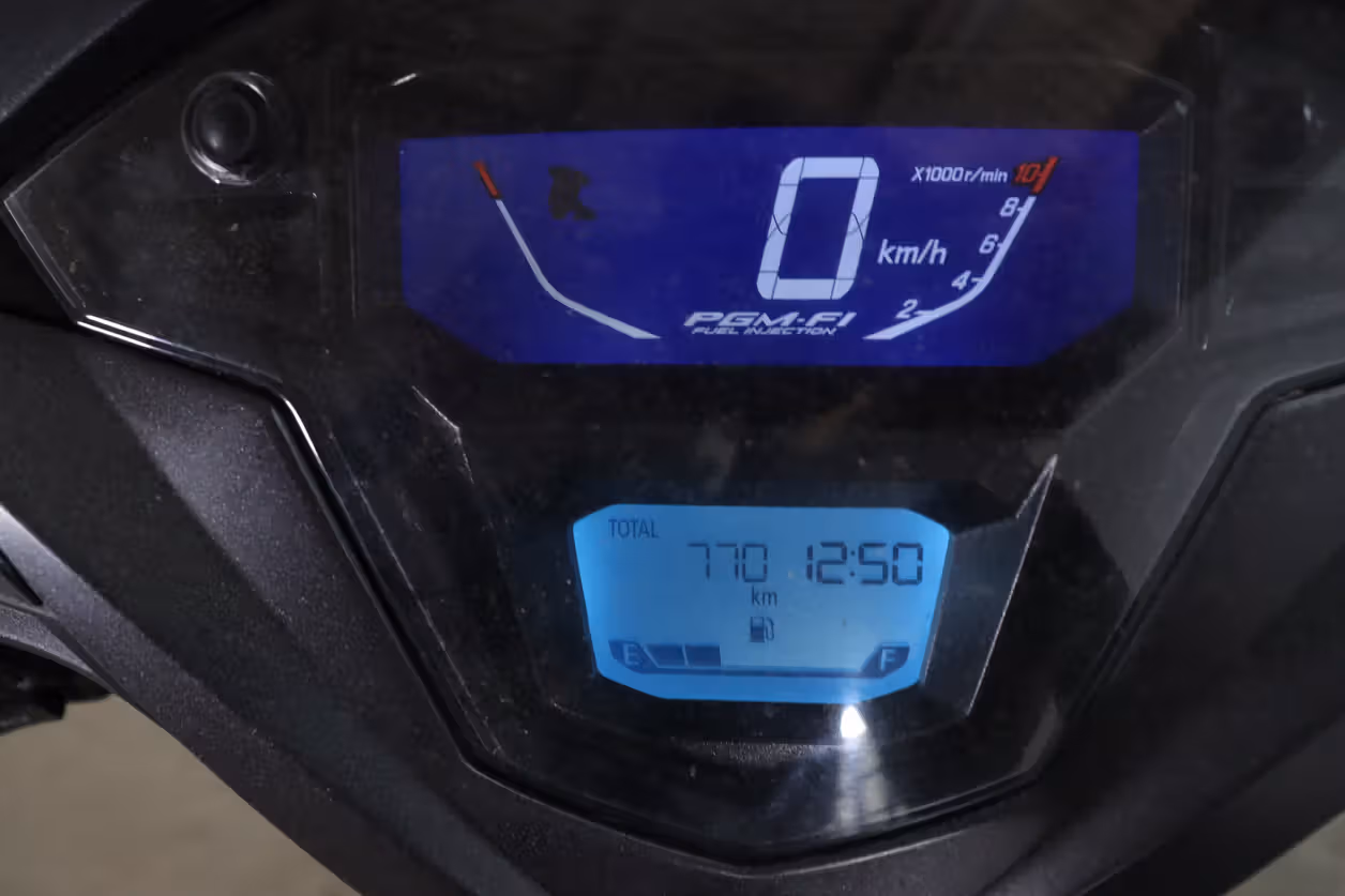 Honda DIO 125 DLX