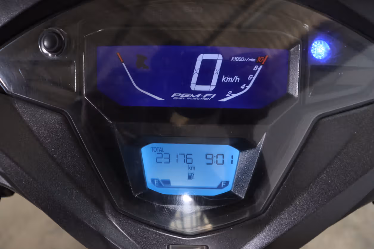 Honda DIO 125 DLX
