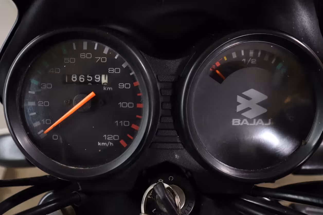 Bajaj CT 125X Drum