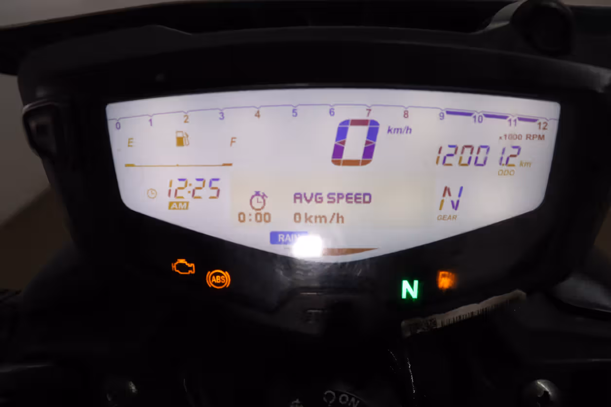 TVS Apache RTR 160 4V FI