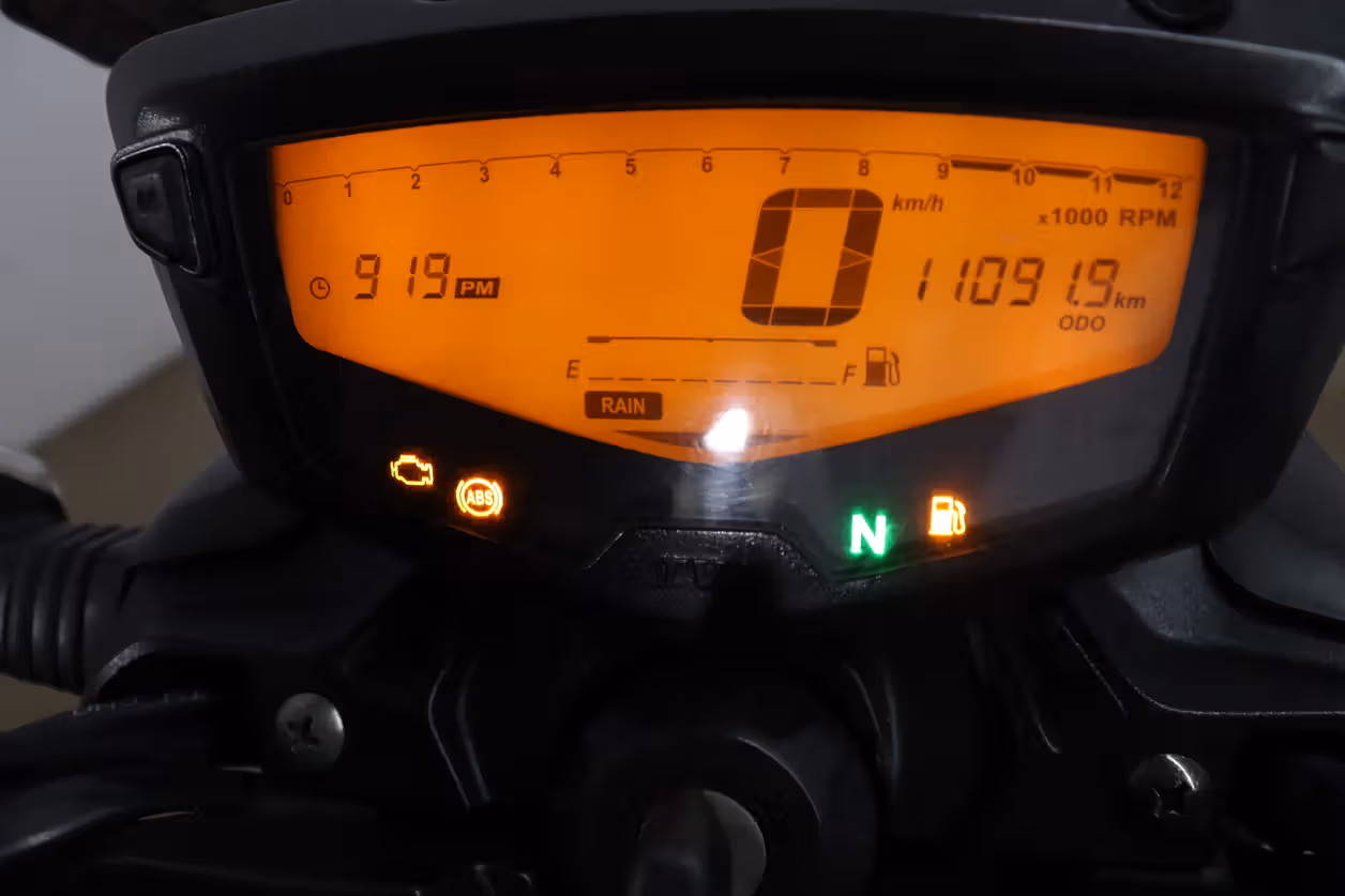 TVS Apache RTR 160 4V FI