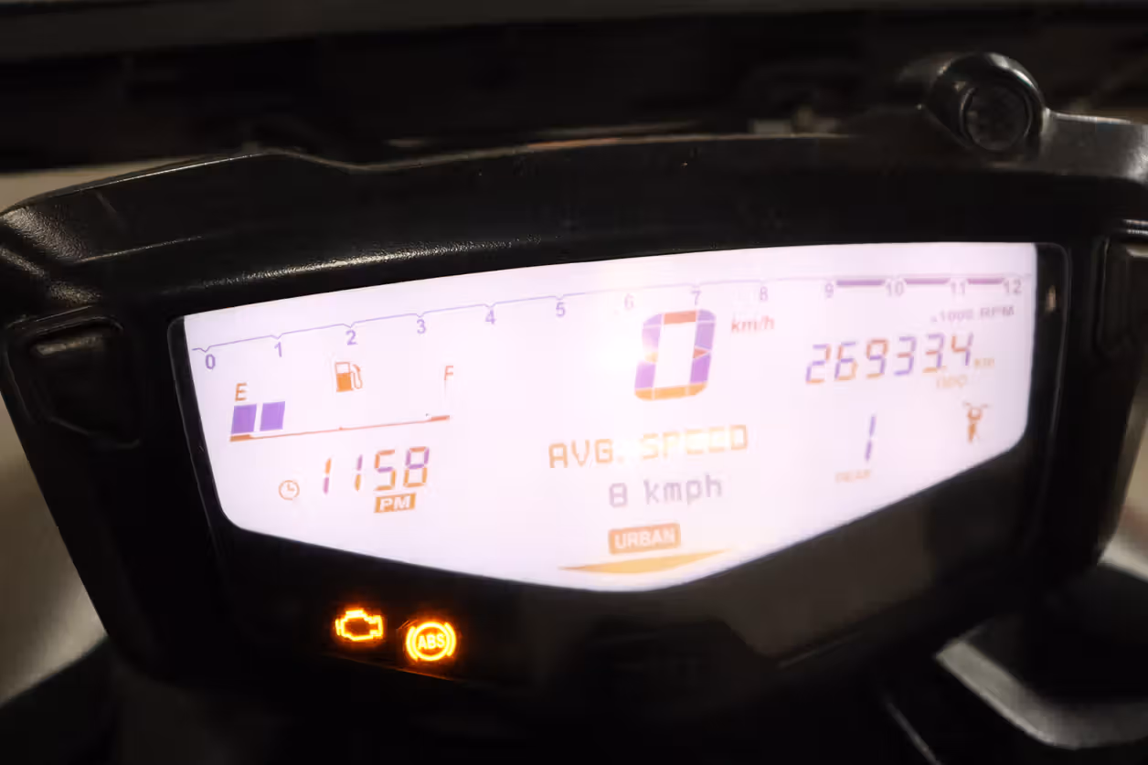 TVS Apache RTR 200 4V