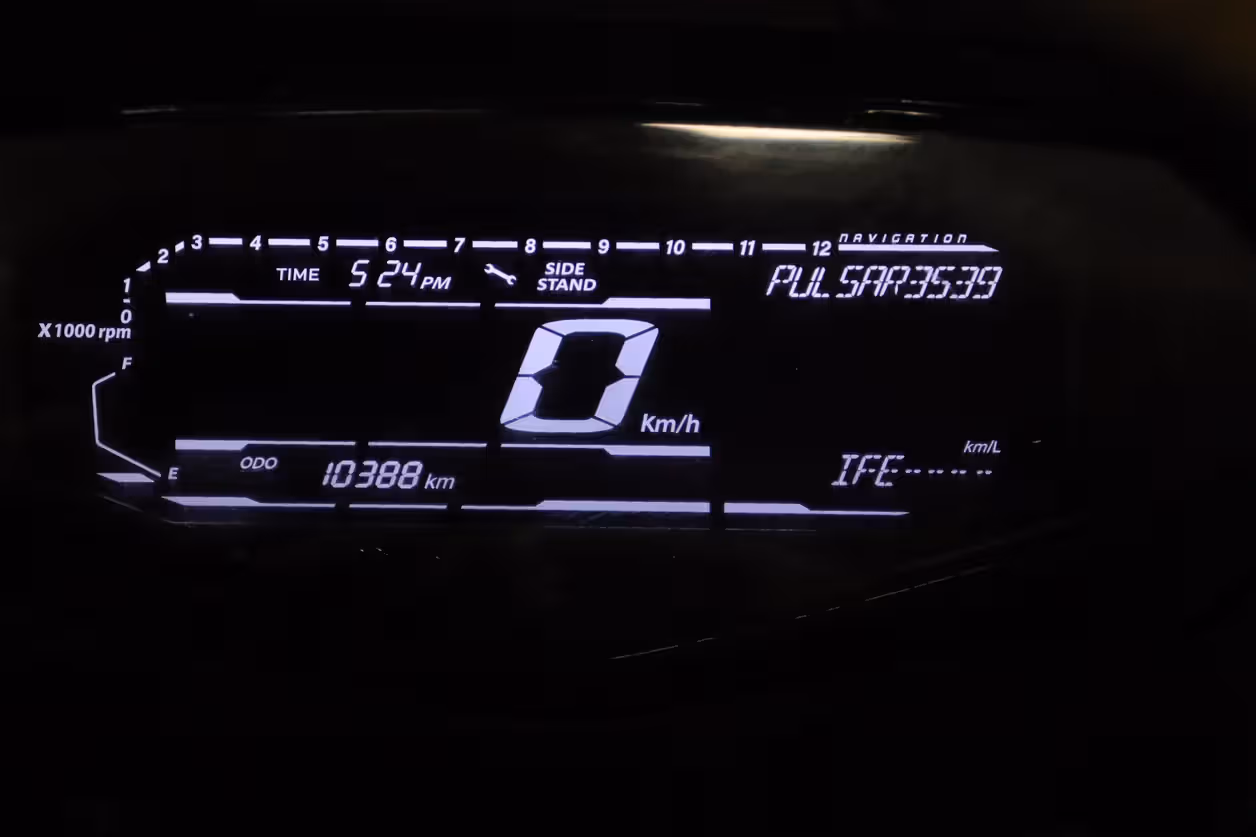 Bajaj Pulsar 220F
