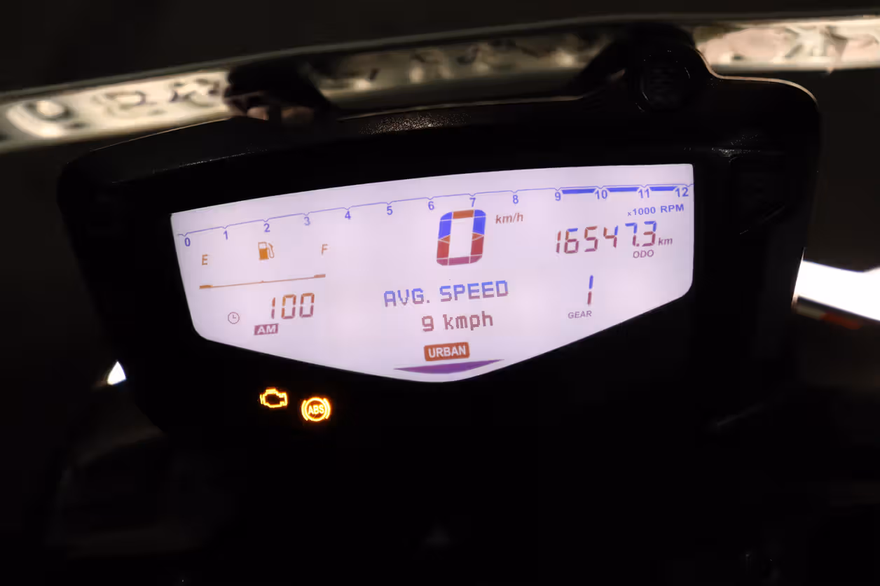 TVS Apache RTR 200 4V