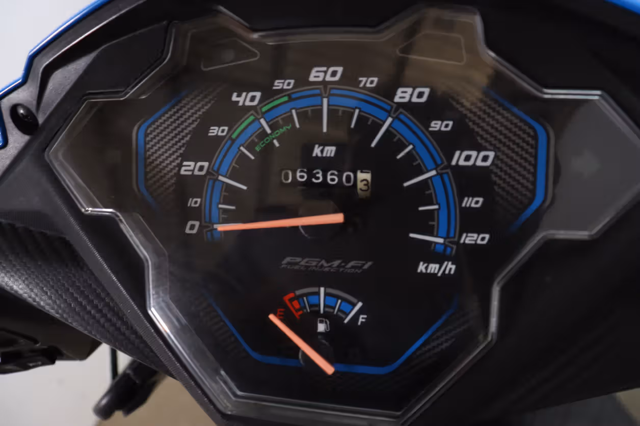 Honda DIO 125 DLX